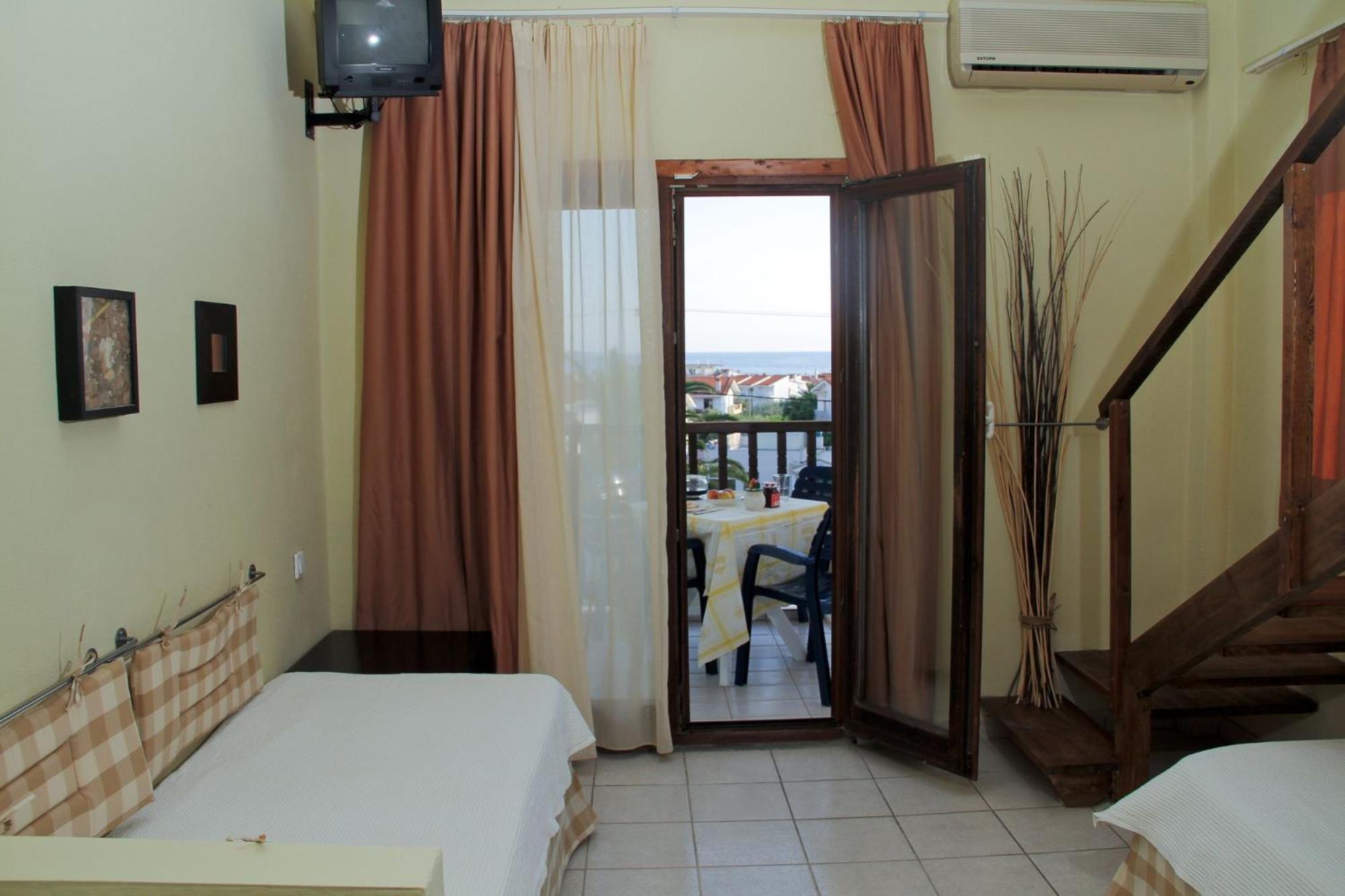 Hotel Idea Fourka Exterior foto